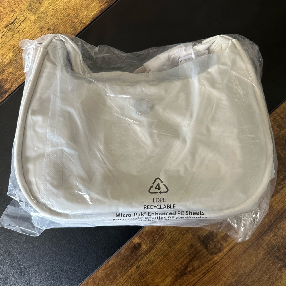 lululemon mini shoulder bag